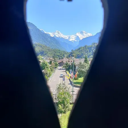 Peaks View Chalet Bed & Breakfast Interlaken
